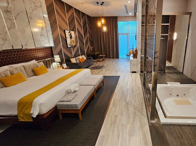 The Gems Mining Pool Villas Pattaya