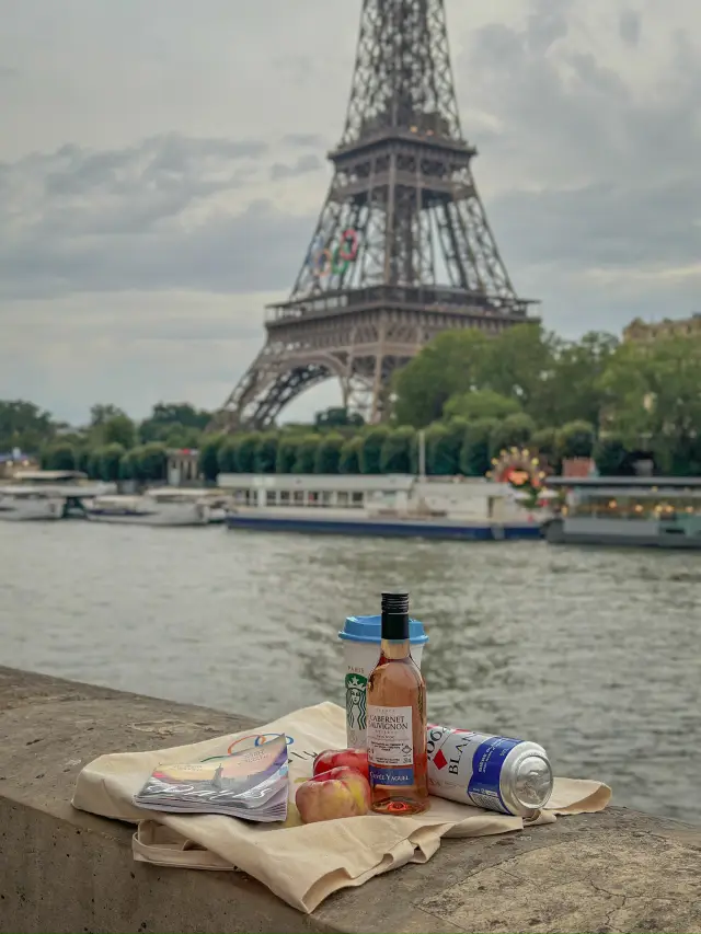 浪漫之都巴黎，在人少的地方野餐