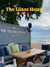 ทานข้าวชมพระอาทิตย์ตกดินริมทะเล The Glass House