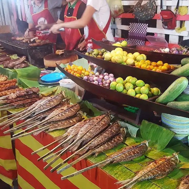 Luang Prabang Night Market