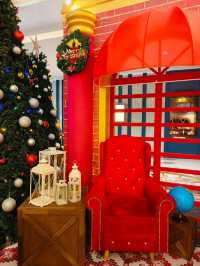 Christmas Vibes at Starling Mall
