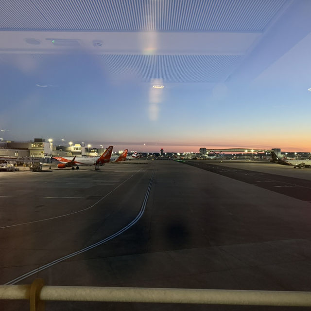 런던여행) 런던 개트윅 공항