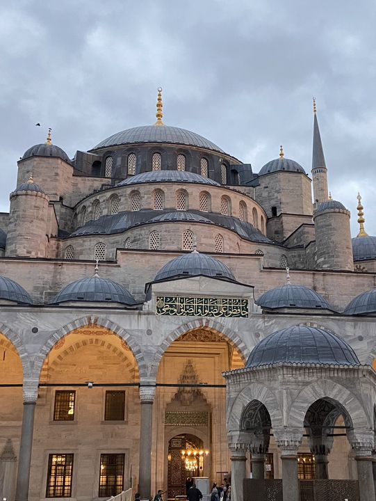 Blue Mosque: A Place of Peace and Beauty