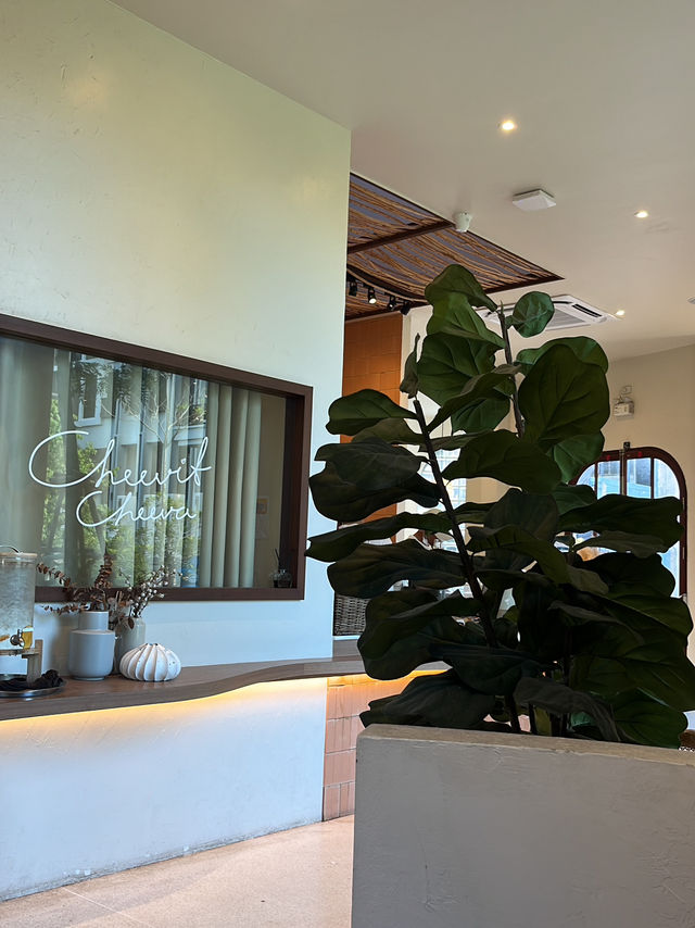 Cheevit Cheeva Hatyai: A Sweet Paradise for Dessert Lovers