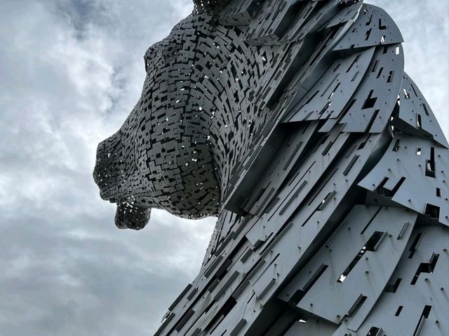 The Kelpies in Falkirk : A fusion of history, art and nature.