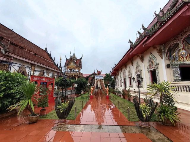 ไหว้สา พระเจ้าพุทธเมตตาหลวง พระประธานศิลปะพม่า