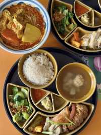 This Vegetarian Chicken Rice is So Realistic, You Won’t Believe It’s Meat-Free