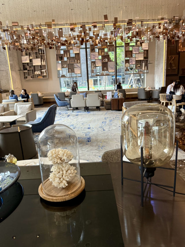 高雄萬豪酒店大堂咖啡廳的草莓套餐下午茶.色香味俱全.美味可口值得推薦大家