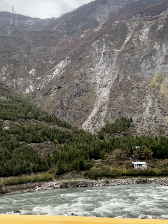 A Scenic Road Trip Through Nature’s Wonderland
