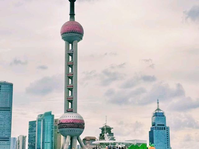 中國上海著名景點北外灘旅遊路線攻略，適合打卡拍照📸