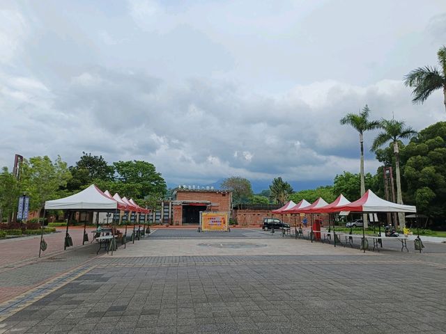 東勢客家文化園區，探索客家生活的文化旅程。