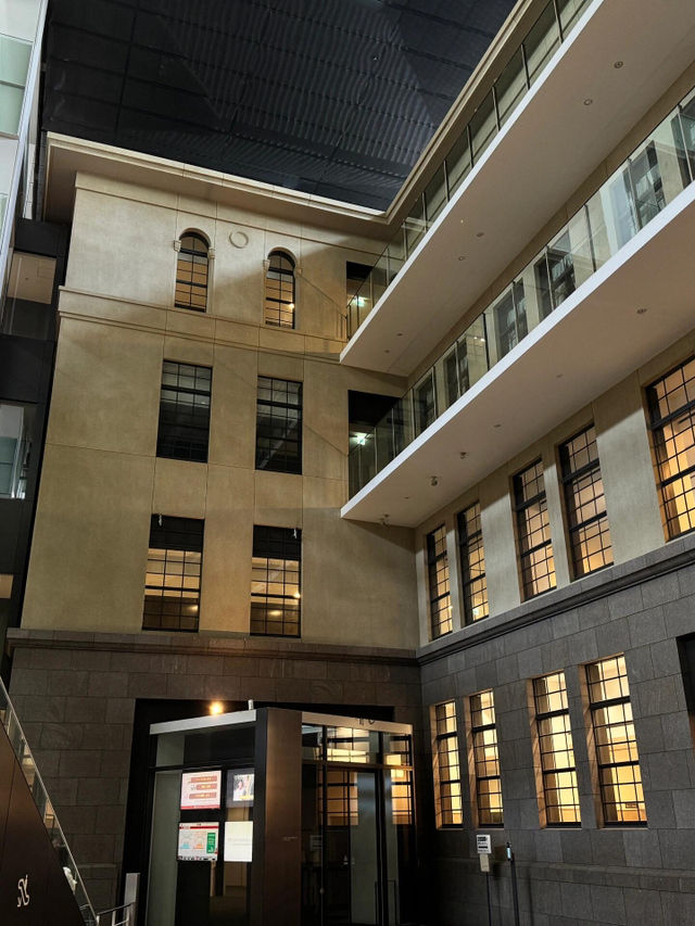 東京｜漫步早稻田大學：感受浪漫