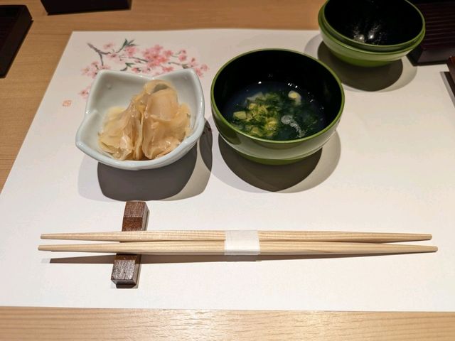 【東京】ミシュラン一ツ星を獲得した八重洲の寿司屋