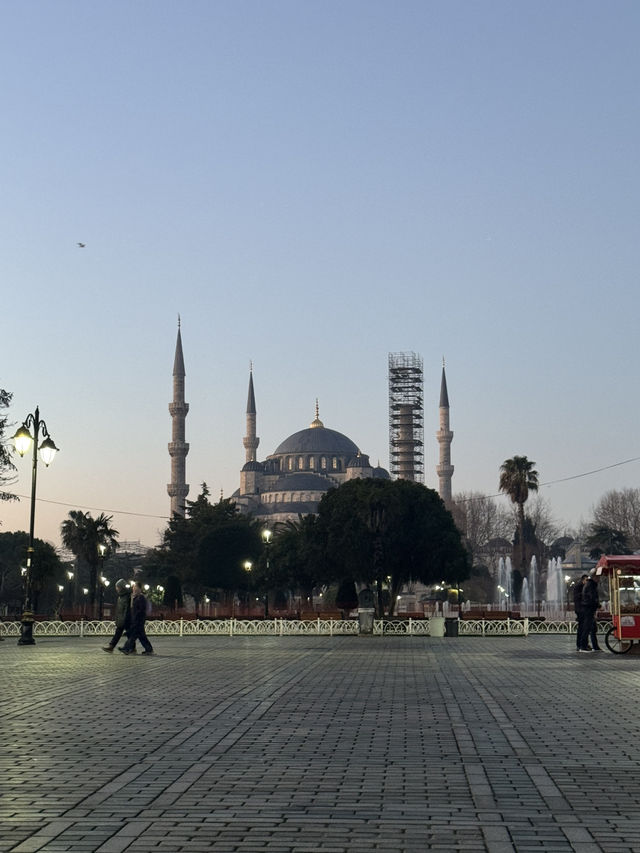 Twin Jewels of Istanbul: The Hagia Sophia & Blue Mosque