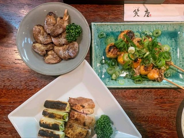 祇園笑座，京都宵夜場的串烤雞肉專門店