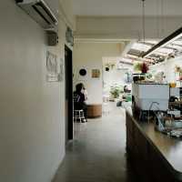 Elegant Brews at Yue Coffee