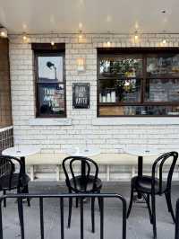 Spring Lunch on the Terrace at Artist Bakery in Seoul