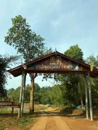 น้ำตกเต่าดำ