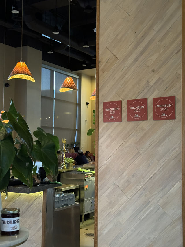 🍴 샌디에고 미슐랭 맛집 Sovereign Modern Thai Cuisine, 태국 미식의 정수! 