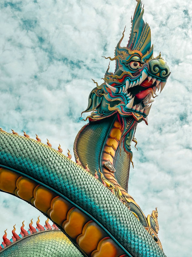 เที่ยววัดถ้ำแจง ไหว้พญานาค องค์ใหญ่ที่สุดในไทย