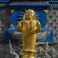  วัดร่องเสือเต้น Blue Temple