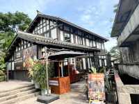 Wandering Through Longmenhao & Xiahaoli — Hidden Charm by the Yangtze