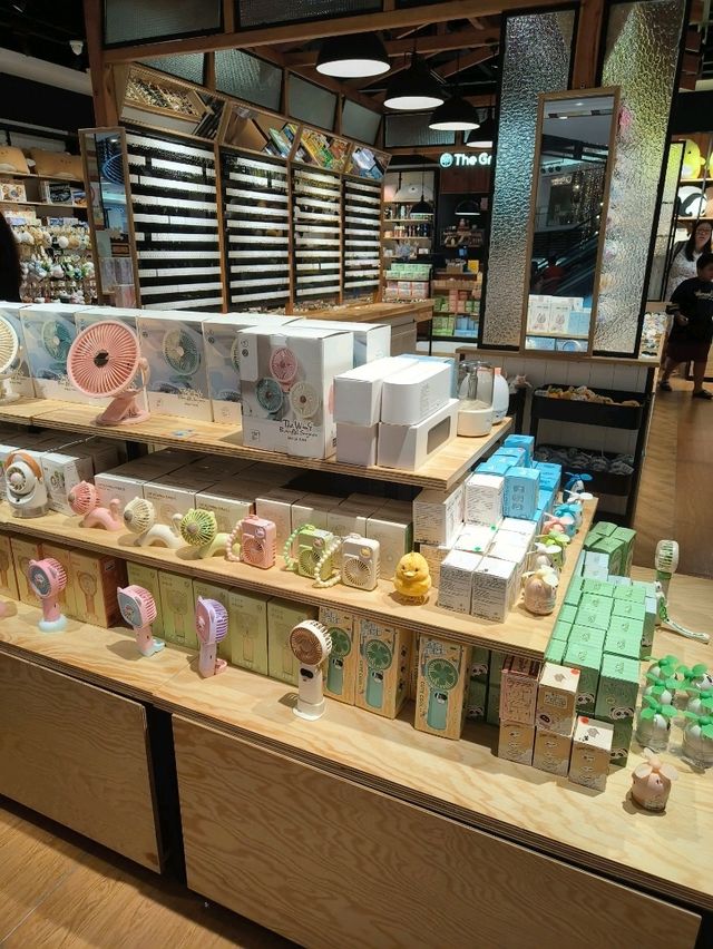 Everything Cute in One Store – Green Party Vibes