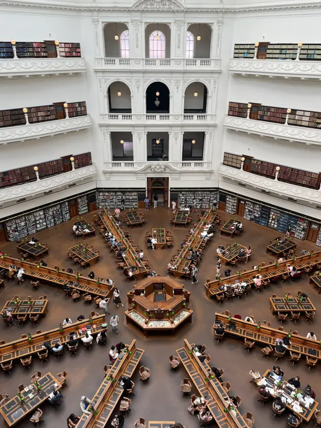 Victoria State Library: Melbourne's Most Beautiful Indoor Attraction