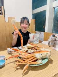 帝王蟹、松葉蟹、紅雪蟹吃到飽