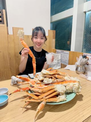 All-You-Can-Eat King Crab, Matsuba Crab, and Red Snow Crab