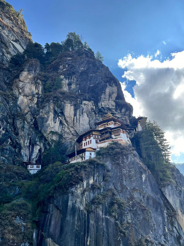 Tiger’s Nest Monastery – A Sacred Trek That Tests Your Limits