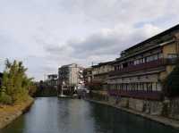 Togetsukyō Bridge: Finding My Zen & Making the Most of Your Visit! 😌🍃