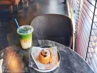 Wisp Cafe Rayong การออกแบบที่เน้นความเรียบง่าย ลอฟ