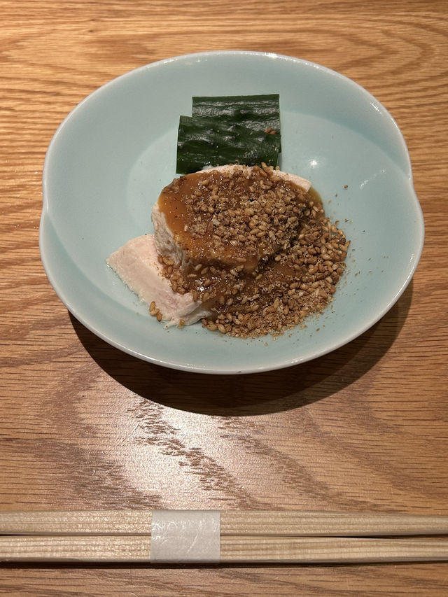 【福岡県・博多】ミシュランビブグルマン獲得の水炊き　橙