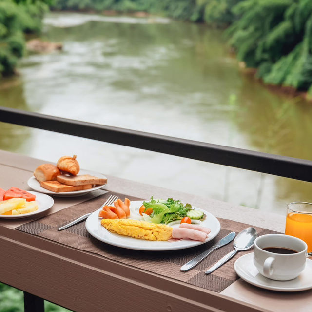 Home Phutoey River Kwai Resort  