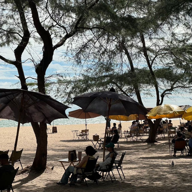 หาดแหลมเจริญ