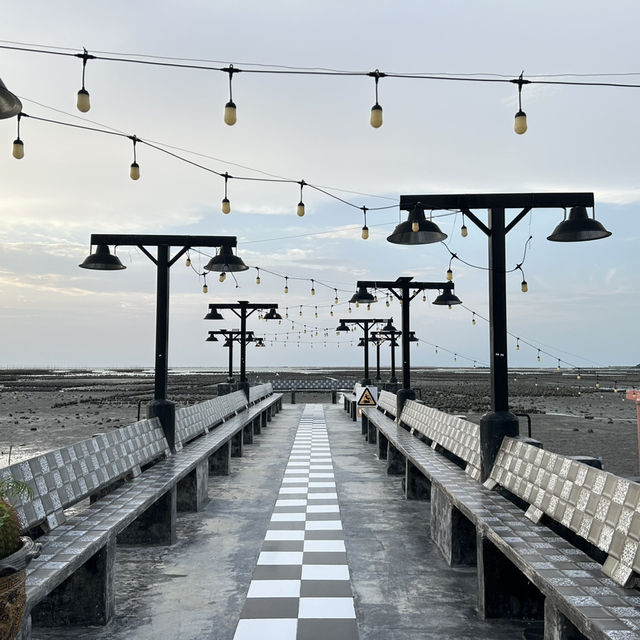 ร้านอาหารติดทะเล  บรรยากาศดี