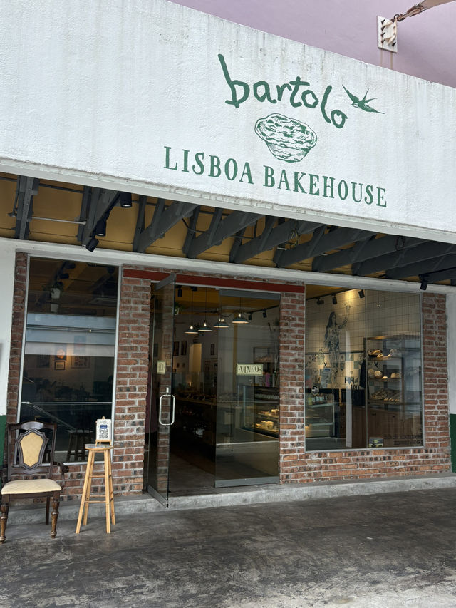 Bartolo Bakehouse at Central Market, Perfect for Hanging Out 