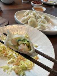 대련 필수 성게알만두 맛집 시딩과 탁 트인 바다, 아름다운 인공 운하를 한꺼번에 즐길 수 있는 곳, 동방수성