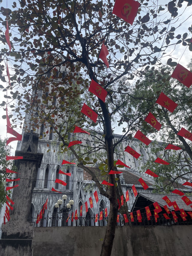 🇻🇳St. Joseph’s Cathedral: Hanoi’s French Gothic Gem ⛪️