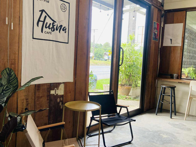  Husna Cafe ☕️ - คาเฟ่ พังงา 
