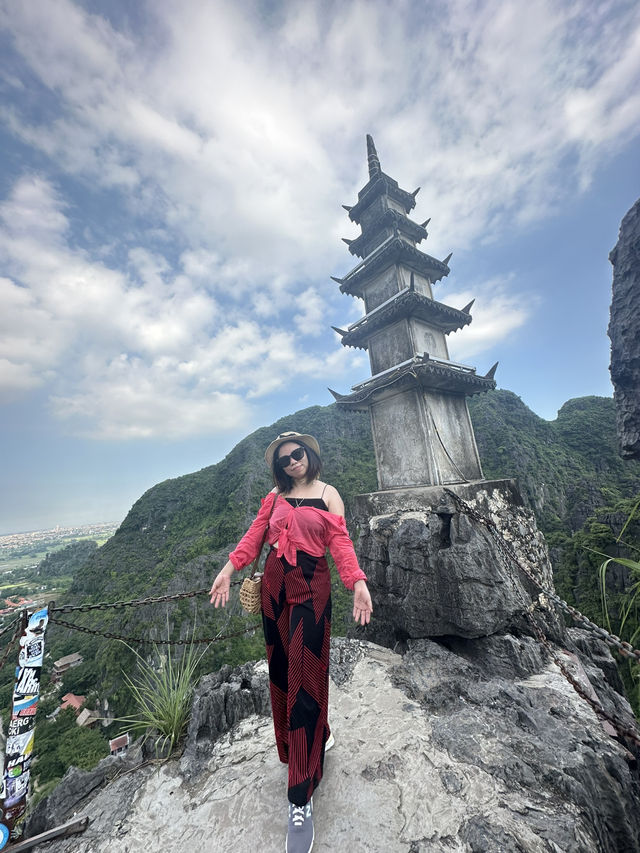 A Day Trip from Hanoi: Ninh Binh Adventure 