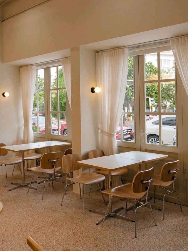 Cafe Shining Glory Hanoi