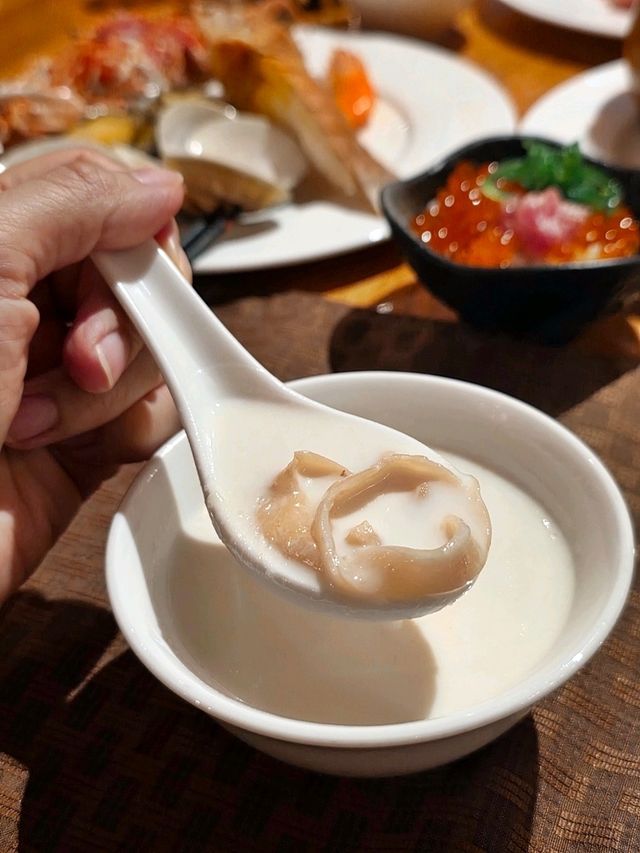 盛大海鮮饗宴自助餐😍