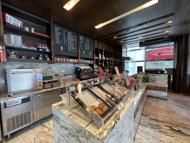 Charming Café Escape at Le Macaron, Sofitel Bangkok