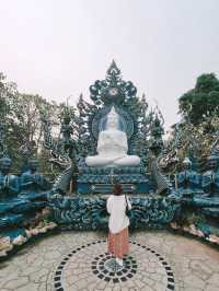 Exploring the Stunning Blue Temple, Chiang Rai 💙