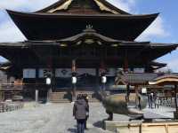 ⛩️ Zenkōji Temple – A Serene Spiritual Heart in Nagano