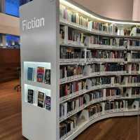 Library@Orchard / Library@Esplanade (Free & scenic libraries)