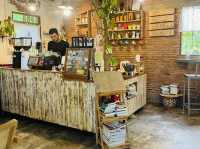โรงคั่วหลังบ้าน