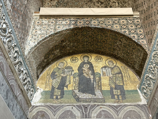 聖索菲亞：1500年歷史的建築奇蹟🇹🇷